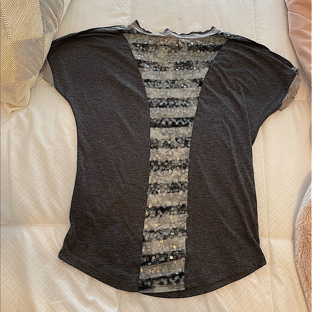 MissMe - Sequin Gray Blouse/T-Shirt